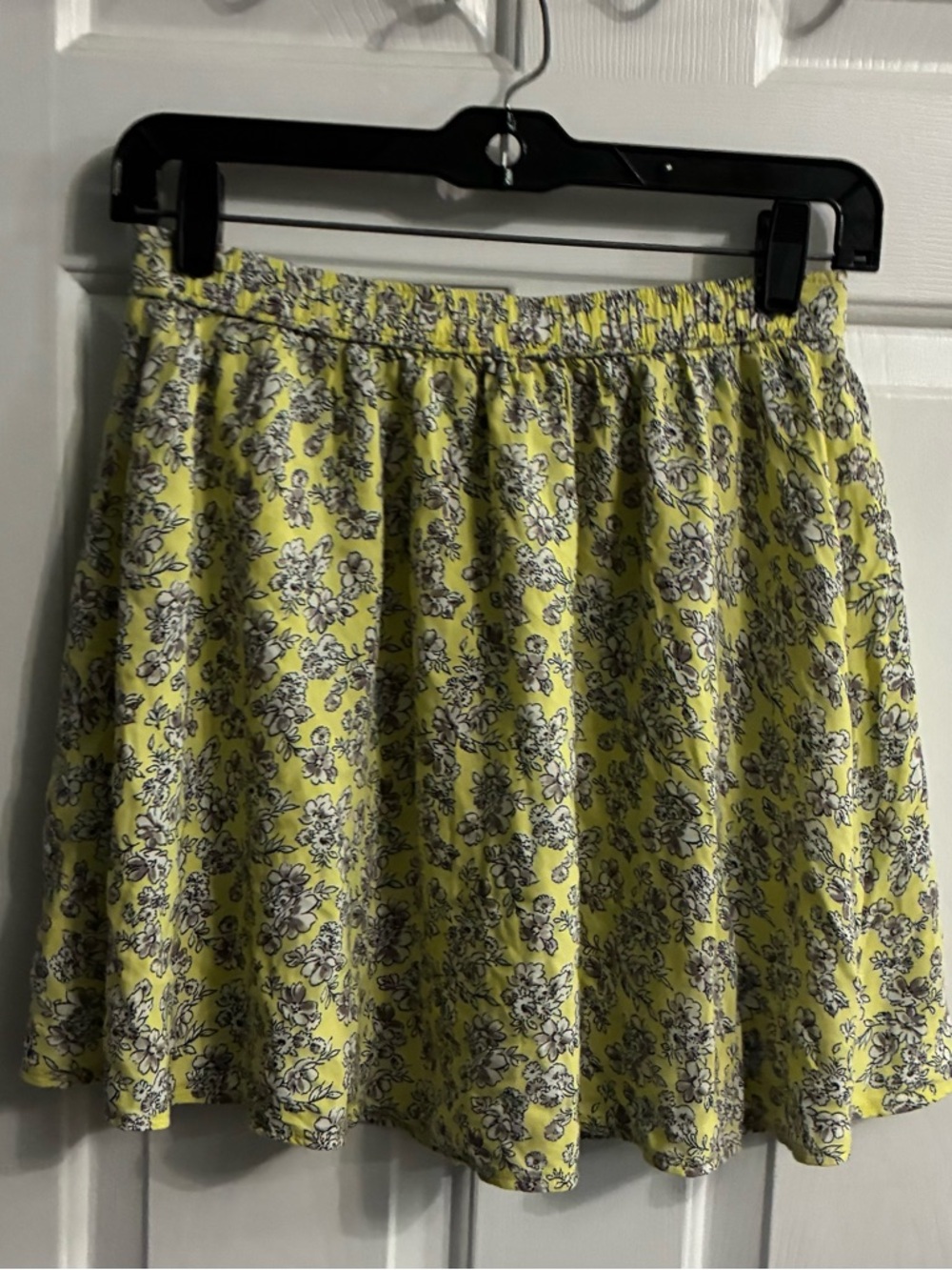 Abercrombie & Fitch Yellow Floral Zip-Front Skater Skirt